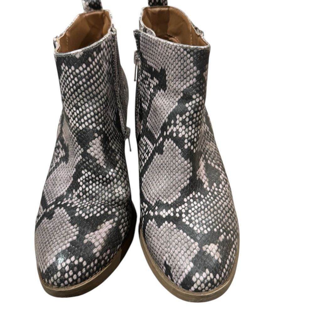 Stylish Snake Print Ankle Boots, Size 9